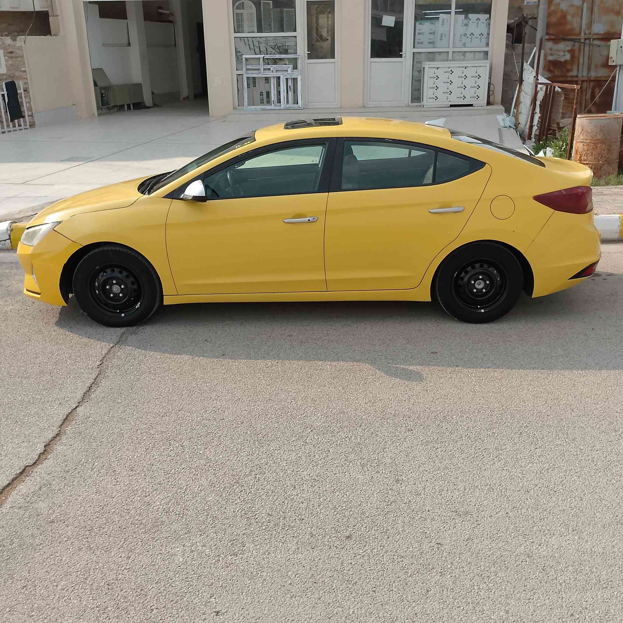 النترا 2020 للبيع سياره فول واحد على واحد صور الحادث مال امريكا موجودات بالصور ماكينه وقير خير من الله مكينه 2000 دوش والسعر 105 وبيها مجال  ***********
