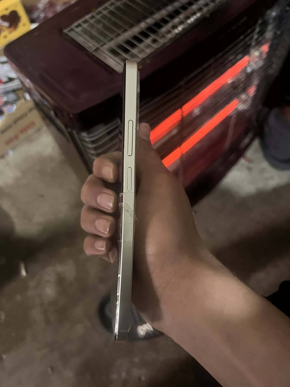 جهاز للبيع او مراوس ويا ايفون ريلمي c61 ذاكره 128 رام 12 الجهاز مثل ماموضح شاصي شويه بي عواج يتعدل كاميرات من تفرمت يرجعن مالي خلك افرمت سعر 75 وبي مجال رقم ***********
