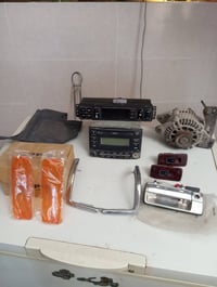 غراض بونتيشا مناسبة للبيع كلهن ب 100قفل على الشغل سبع البور  077006234...