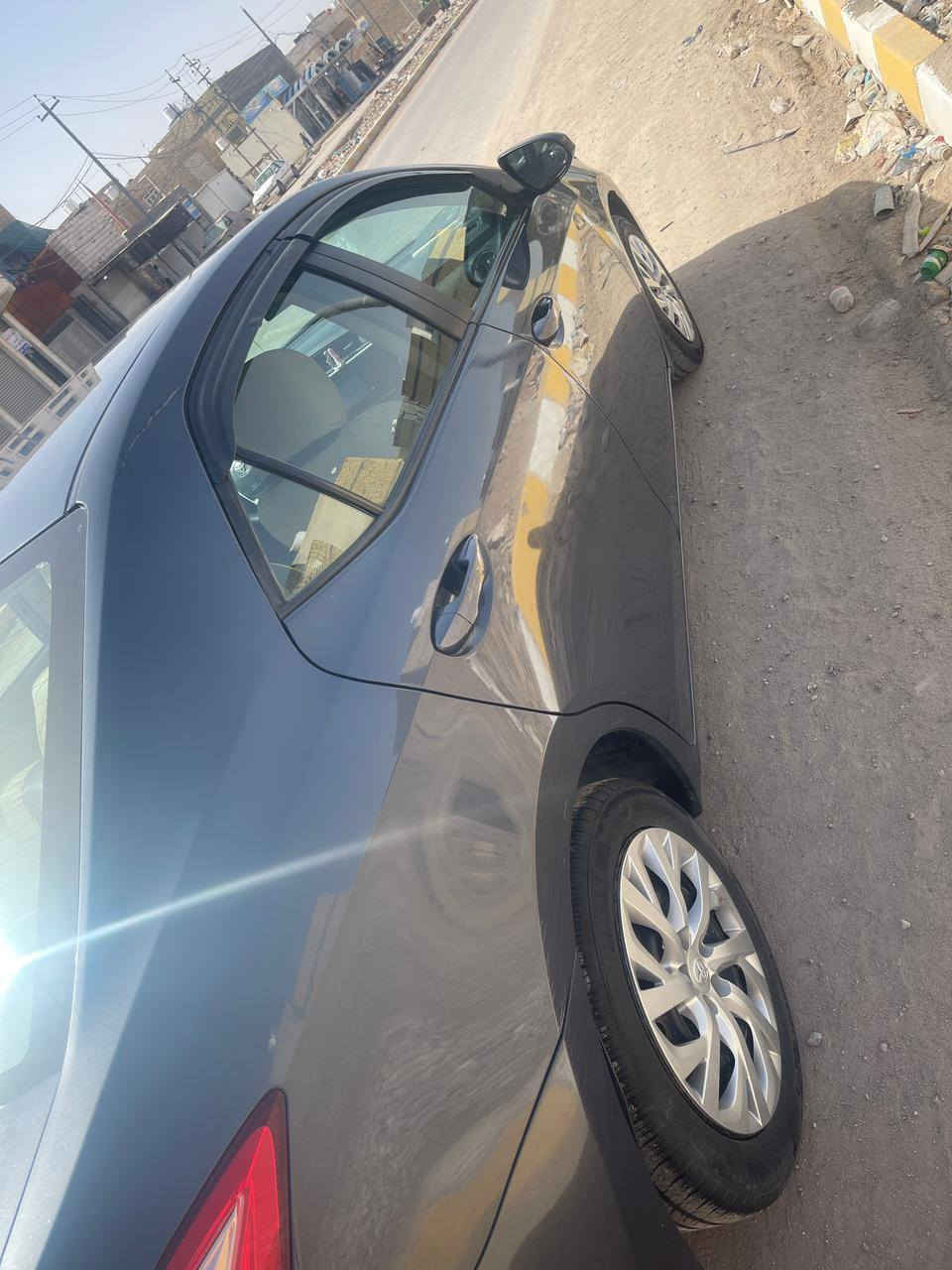 كورلا امريكي 
موديل 19
بدون ايرباك 
رقم ذي قار 
باسمي 
رادار
تحكم ستيرن 
مثبت سرعة 
مانع انزلاق 
مانع تصادم 
محرك 1800 
اني مكلف بنشر مكان السياره ذي قار 
وهذا رقم صاحبه ‏‪***********‬‏
