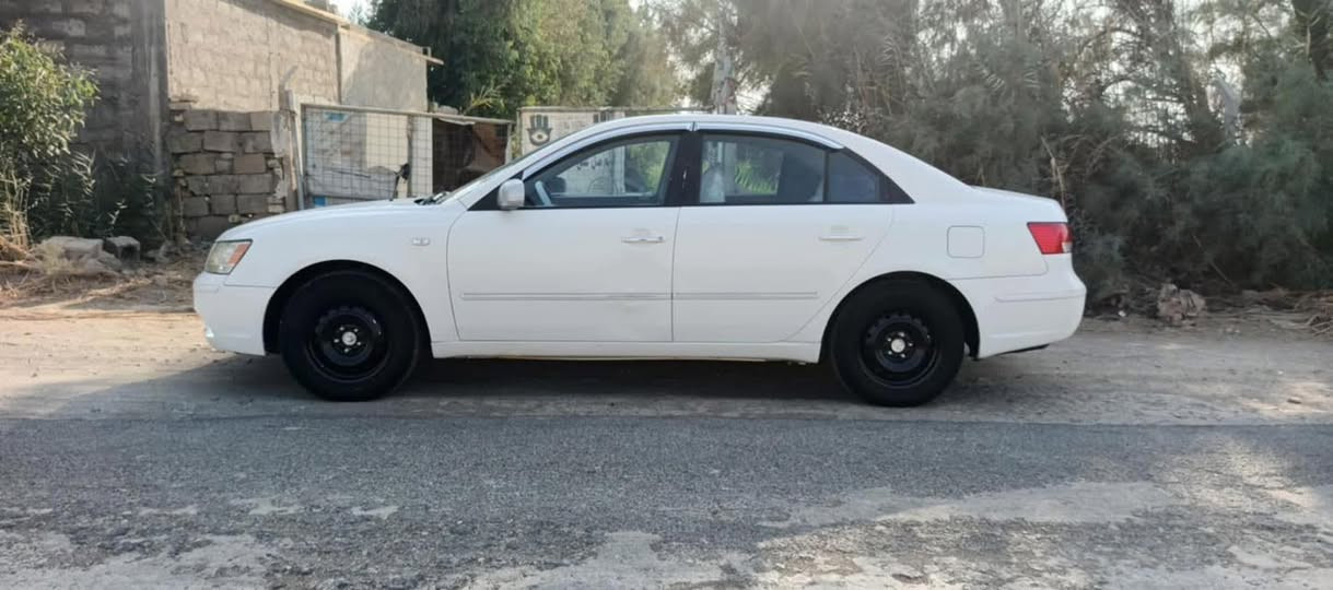 سوناتا 2010 فول موصفات غاز اصل خط واحد انسه الاصراف
متؤمه شماليه ارقام وسنويه ورقم شاصي طبق الاصل وين ميعجبك دك احاسبه شرط كل محافضات 

كير مكينه تبريد كله مكفول 

صدر امامي وخلفي جديد

كشنات جلد لون اسود 

تحكم ستيرن جهتين

 مري شفط  

مكانه واسط

السعر 48 بيه مجال

رقم الهاتف 

***********
