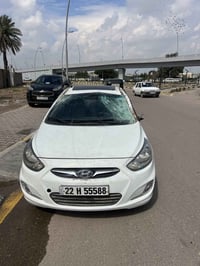 اكسنت 2017  خليجي محرك 1600  فول مواصفات شغله وتمشي للبيع على حادثها  ...