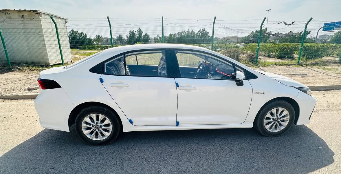 السلام عليكم
كورلا موديل 2021 هايبرد  
مكفولة من الصبغ والتبديل حتى الدعاميات 
بيه فقط رصعتين زغار  
رقم بغداد بأسمي 
مكاني بغداد 
السعر 140 وبيه مجال 

‭0775 721 9033‬
