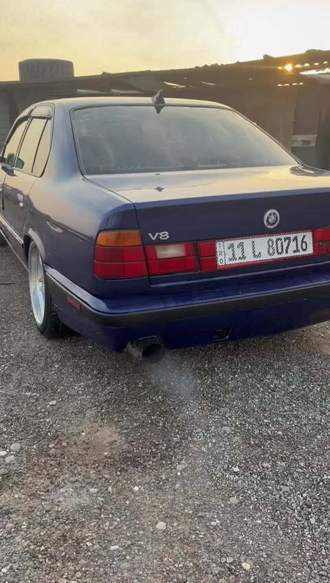 للبيع           بي ام      544V8  مكينه ثمانيه
كير اتماتيك كير تمساح      موديل (90) 
سياره شلعه ومعدل يخوف روووون ناصي 
مكينه وكير خير من الله
تبريد شغال     سعر  (55) قفل من الخير 
حداديه امامي خلفي جديد 
طخم تاير ويل m جديد 
بدون فتحه سقف 
سياره جاهزه 
سنويه وهزه جديد سياره بسمي تحويل وكاله 
صالنصه رياضي طرب يخبل ريونت وكاتم
مكان سياره صلاح الدين 
ستفسار رقم بي وتساب هم 
(***********)
