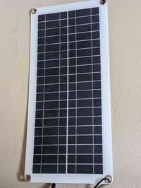 لوح شمسي • ٢٢×٤٤ سم • نطونة