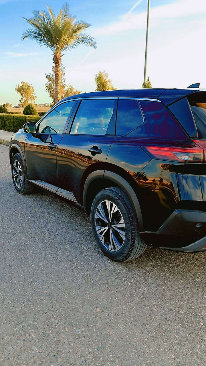 #بيع_او_مراوس موديل ٢٢ مواصفات SV قطعتين باب خلف السكن بلادي وجاملخ خلف بارد محرك ٣ سلندر ١٥٠٠ تيربو جدا اقتصاديه باقي التفاصيل بالصور سعر 143 بي مجال قليل موجود واتس ***********
