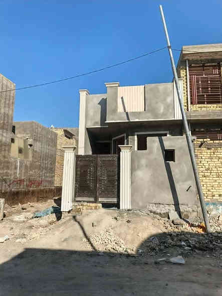 السلام عليكم يعلن مكتب البارون للعقار 
           بيت للبيع طابو زراعي 
         »»»»»»»»»»»»»»»»» 
بيت للبيع طابو زراعي سند25 المساحة 100متر
البيت طابق واحد ☝البيت قيد انشاء ♥
الواجة////5متر // والنزال20 متر خريط حلوه
البيت تسليم مباشر مكان سكني خدمات كاملة 
البيت شارع شريفة الجديد لي يربط بين 80و100
خلف مول نون سعره مناسب ومكان حلو 
البيت غرفه نوم وحده مطبخ صاله كندور 
صحيات خارجيه وداخليه 
سعر البيت ///75مليون وبيه مجال 
ليحب يراجع المكتب البارون للعقار 
استفسار مكتب ///***********
واتساب المكتب //***********
جاسم البارون //***********
جاسم البارون لتصوير ولترويج كافة العقارات
