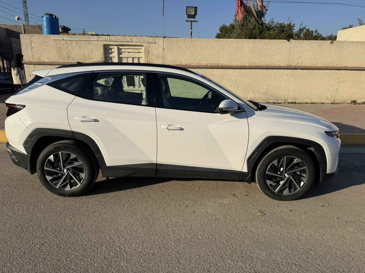 للبيع توسان خليجي موديل 2024
مكفوله كفاله عامه ماشيه32 الف كم 

بصمة و كشنين كهرباء

شاشة CarPlay و كيج ديجيتال 

وايرلس شحن 

حساسات كامره

رقم بغداد انگليزي

سونار مرفق بلمنشور 

بأسمي تحويل ثاني يوم 

مكان السيارة / بغداد الغزالية 

هاتف/*********** متواجد واتس اب
