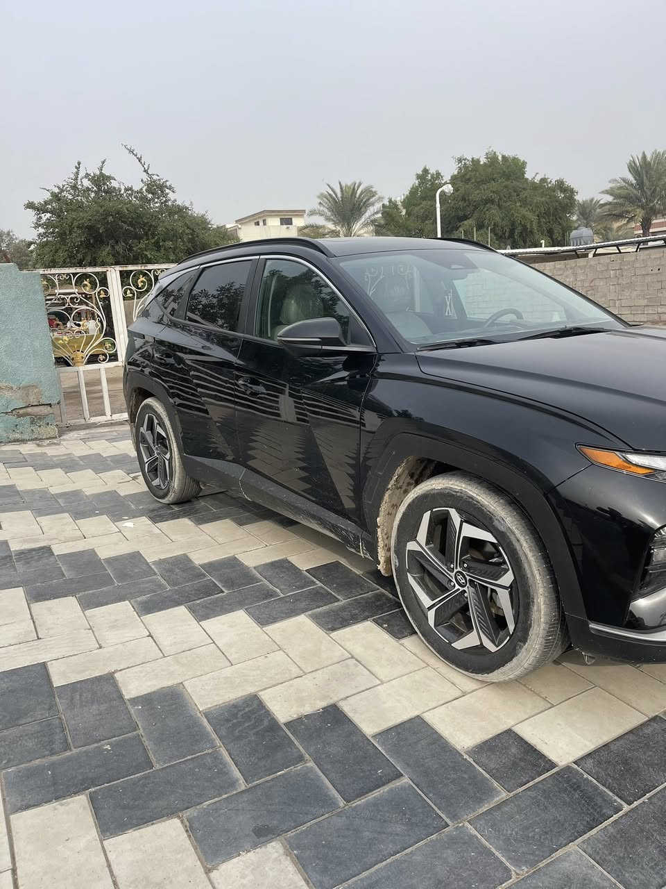 توسان موديل٢٤ فول مواصفات بصمة كشنات كهرباء وتدفئة فتحة لسيار مكفولة من لارباك ولتبديل لسعر ١٨٥ بدون رقم
***********
حادث بسيط جدا
