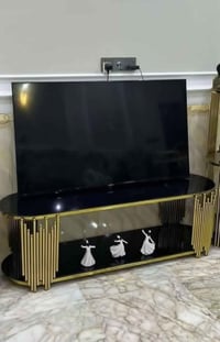 ميز • ذهبي • رفوف