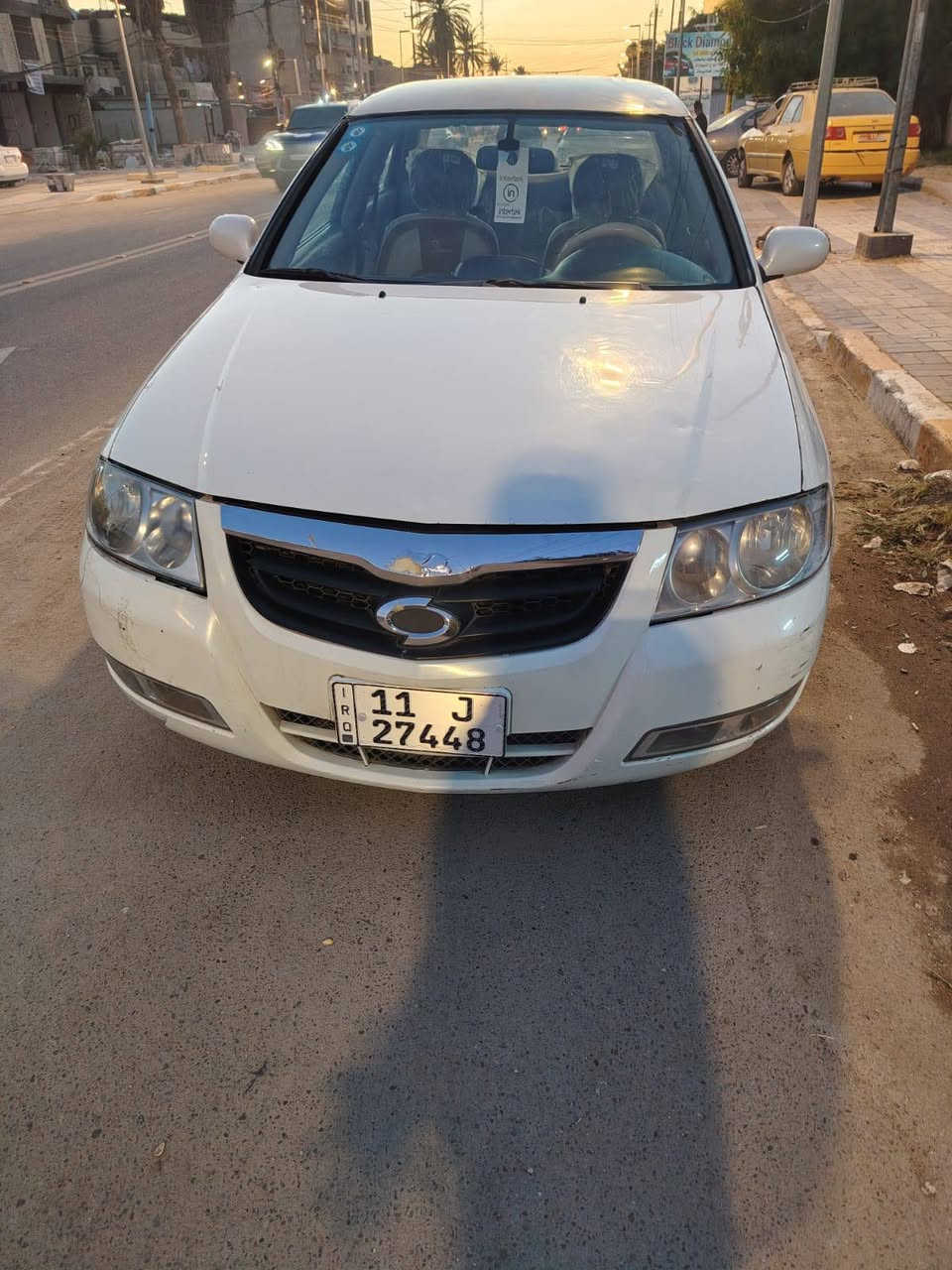 نيسان سامسونك موديل 2007 محرك وكير اوتو بحاله جيده جدا السعر 75 مكان بغداد منصور  الاسكان ***********صبغ عام
