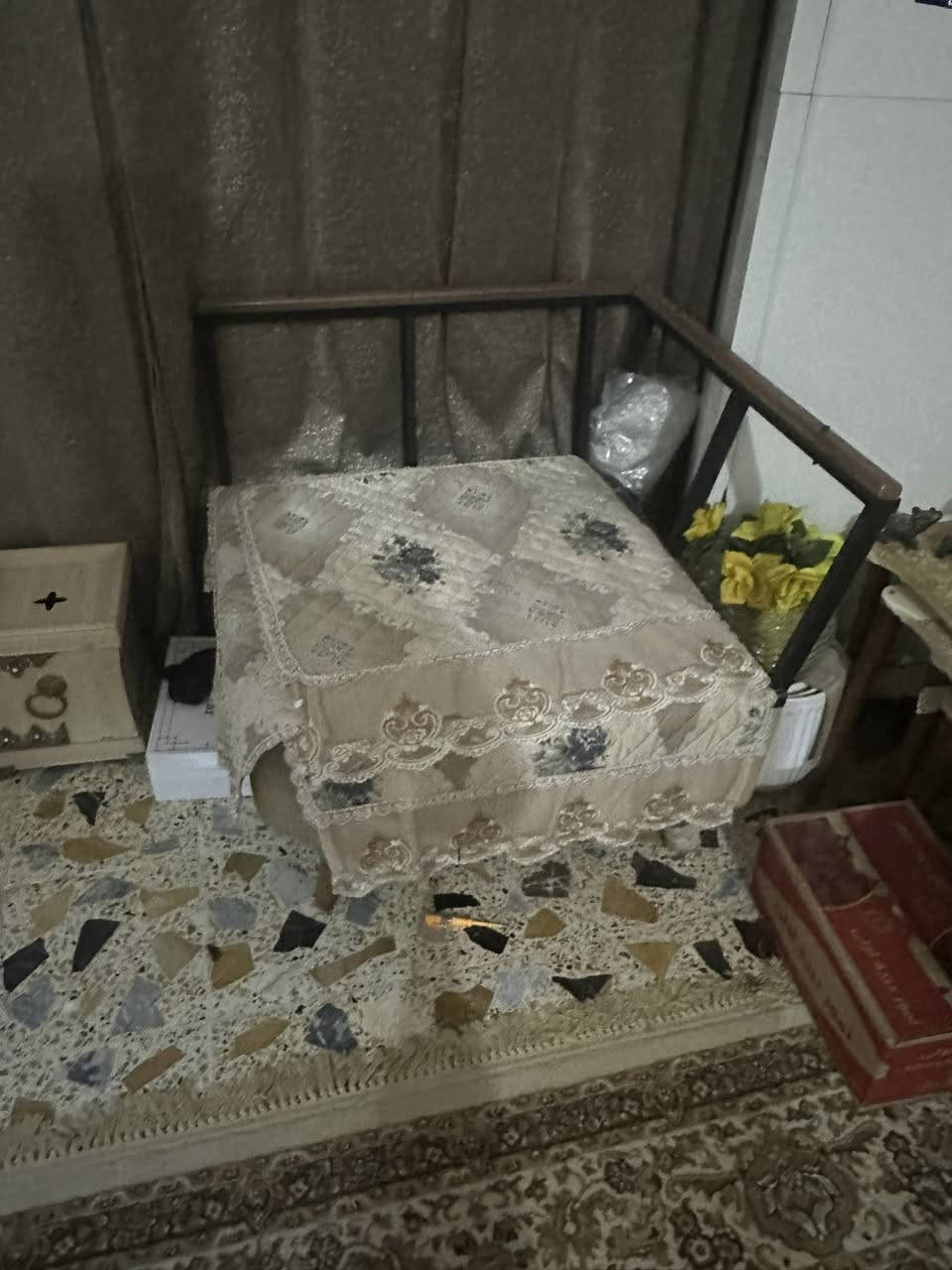 سلام عليكم ديوان مودرم تركي نظافه 99
مستعمل امانه جديد وتجي شوف بعينك وتقتنع يل تاخذ للعلم ٦نفرات
السعر خاص او تصال على رقم ***********
