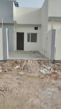 مجمع أبو تراب • ١٥٠م • سند حر