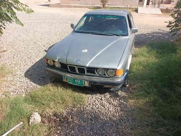 بي ام 735 موديل  91 جاهزه كير محرك صدر داخل نضيف حيل السياره ماشي معامله دولي تحويل السعر 18 ورقه بيع سريع اذا مراوس فرق نقد هم يرهم
العنوان الشرقاط الساحل الايسر كنعوص
لي مو شراي لا يتصل
***********
