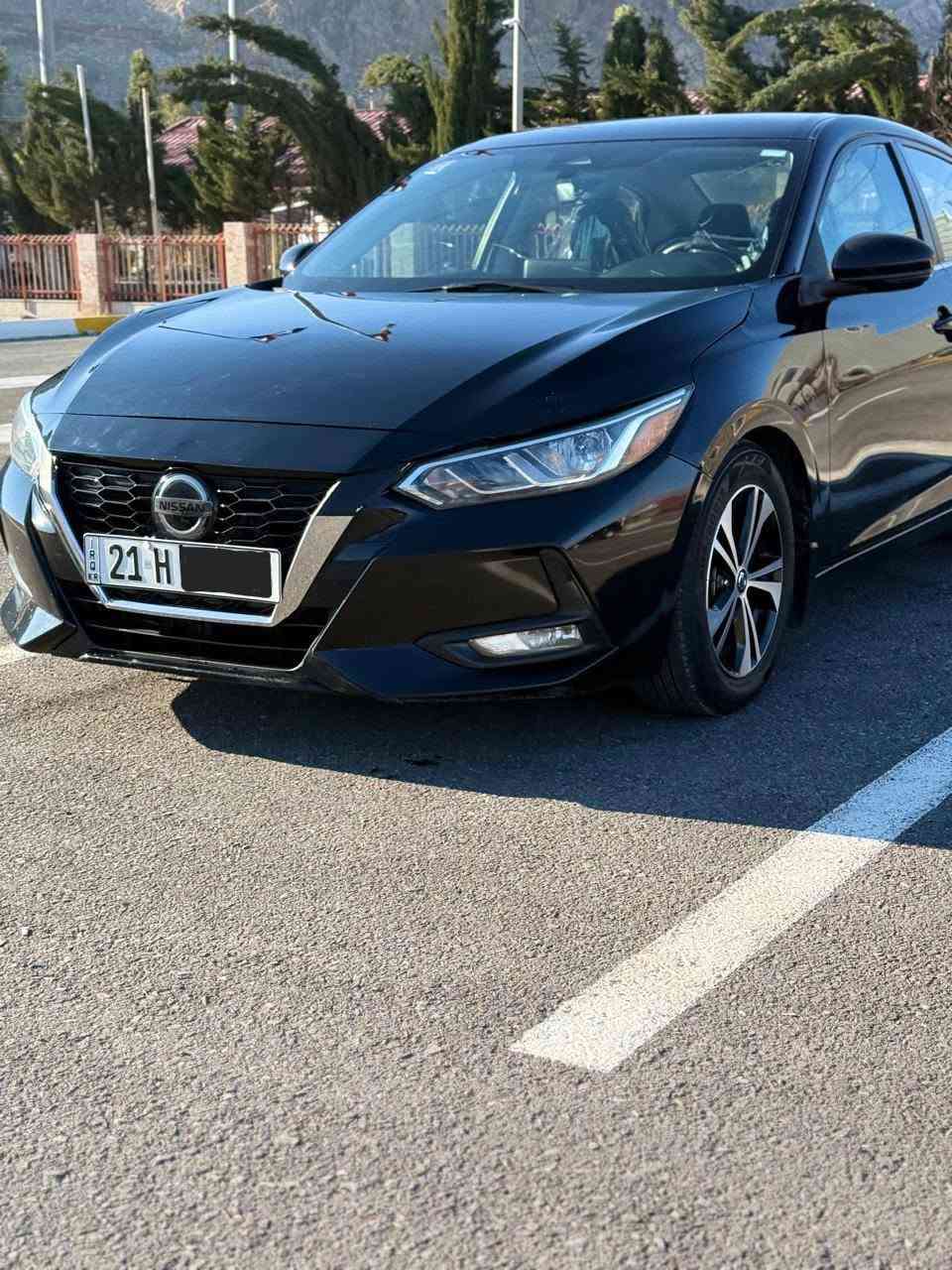 نیسان سێنترا 2020 مواسەفات SV 
ڕاداری پێشەوە و ڕاداری دواوە
 سیستە میeco+ نۆرماڵ+ sport
کامیرا و بەسمە
دەرگای سەکن  و سەیاق بەسمە یە
خەتی جادە 
تەحدید سورعە
ئیمێر جنسی برێک لەهەر حاڵە تێکی بێ ئاگایی 
خۆی ئیستۆپ ئەکات
بۆ ۱۰۰کم ۷.٨ لیتر بەنزین ئەخوات
 شاشەی ئایپادە لێدراوێکی زۆر سوکی هەیە 
ڕسمەکەی دانراوە  تەنها بۆنیتی بۆیاغە 

سعر: لە کۆمێنت داوای بکە ڕاستەوخۆ بۆت دێت 📩 

گێڕ و مەکینەی زۆر بێعەیبە بەشەرت  __ 
هیچ گڵۆپێکی ناو شاشە ی پێنەبوە 
سەیارەکی زۆر خاوێنە

ژمارەی خاوەن سەیارە 
***********
*********** رانية, السليمانية
