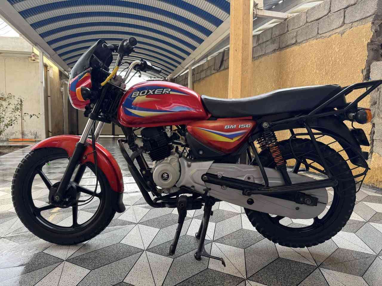 لبيع دراجة بوكسر موديل 2019
الدراجة نظيفة وما بيها أي مشاكل
الأوراق كاملة وأصوليه
المكينة مجفّتة وتشتغل شلعه ومعدل
مثل ما موضح بالصورة
الرقم ***********/***********1
السعر: 850 قفل /العنوان /ديالى/ابو صيدا/
