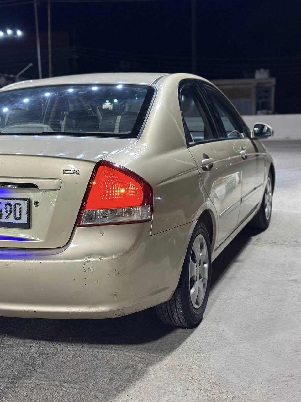 السلام عليكم
اخوان للبيع سبكترا 2009 رقم بغداد الدولي السيارة جاهزة وحلوة حادثة جاملغ امامي فقط سعرها 94$مكانها كربلاء 
للاستفسار ***********
