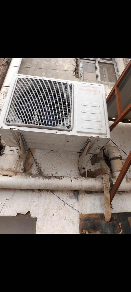 سبلت جنرال جداري ٢طن الة ربع استخدام موسم مكفول من الفتح والتصليح نظيف جدا جدا اخو الجديد حاليآ منصوب ويشتغل يعني تأخذ علفحص والتشغيل كوت الكفاءات بداية شارع الكفاءات مجاور المشتل محلات امزون للبضاعة الاوربية الاصلية ***********
