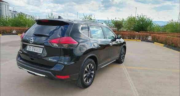 ئۆتۆمبێل: نیسان ڕۆگ 2019 مواسەفات SV 

دەبڵ ئەکسل 
360بەصمەو شەغال کوشن هیتەر ڕادار
 
ســــعر $ یەک کۆمێنـت بکە راســـتەوخۆ بــۆ دێـــت🟢

حاسەو کامێرا شاشەی بیلاد
پێش و دوای کەپسە 
یەک دەرگای بۆیاخە بێ کرانەوە
سەیارەکە وەک کلین وایە 
سەنەوی هێشتا بەسەرنەچووە
تایەو پاتری تازەی لەسەرە
گێر و مەکیەنەی بەشەرت 
هیچ کێشەیەکی تێدا نییە 

ژمارەی خاوەن سەیارە👈: ***********
