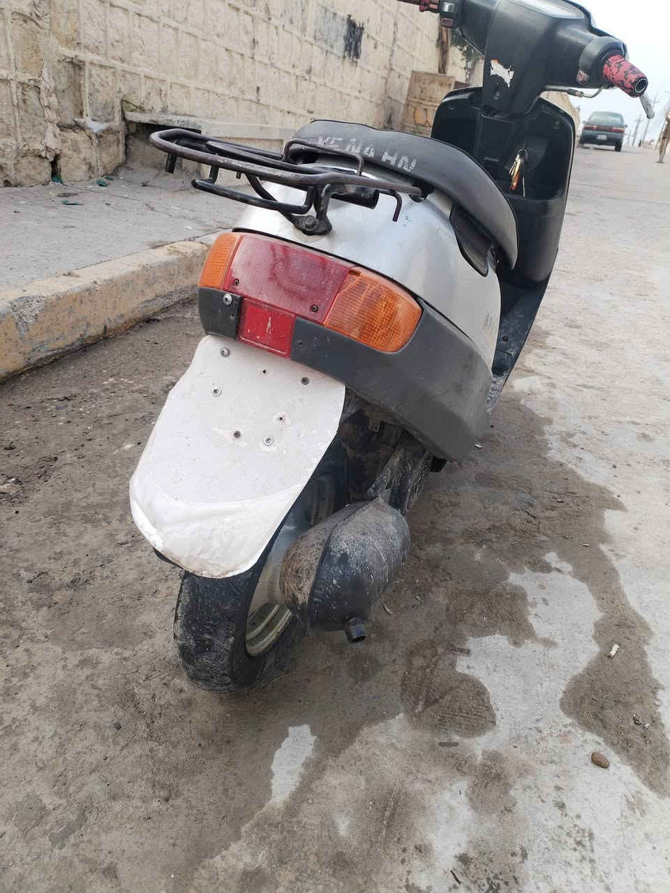 ماطور بوتين امعمر جديد قفل استيرن سلف شغال باتري ضعيف وايرمنيه شغاله  السعر ١٧٥ وبيه مجال
شراي اتصل عل الرقم ***********
