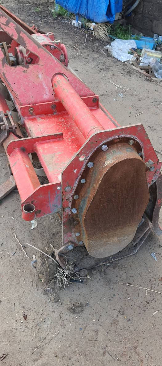 سلام عليكم كاروضه للبيع موديل ٢٠١٣ دشالي جدد بدون كاردن جديده رايدهه رقمي ***********٠ب ٢٧٥٠
