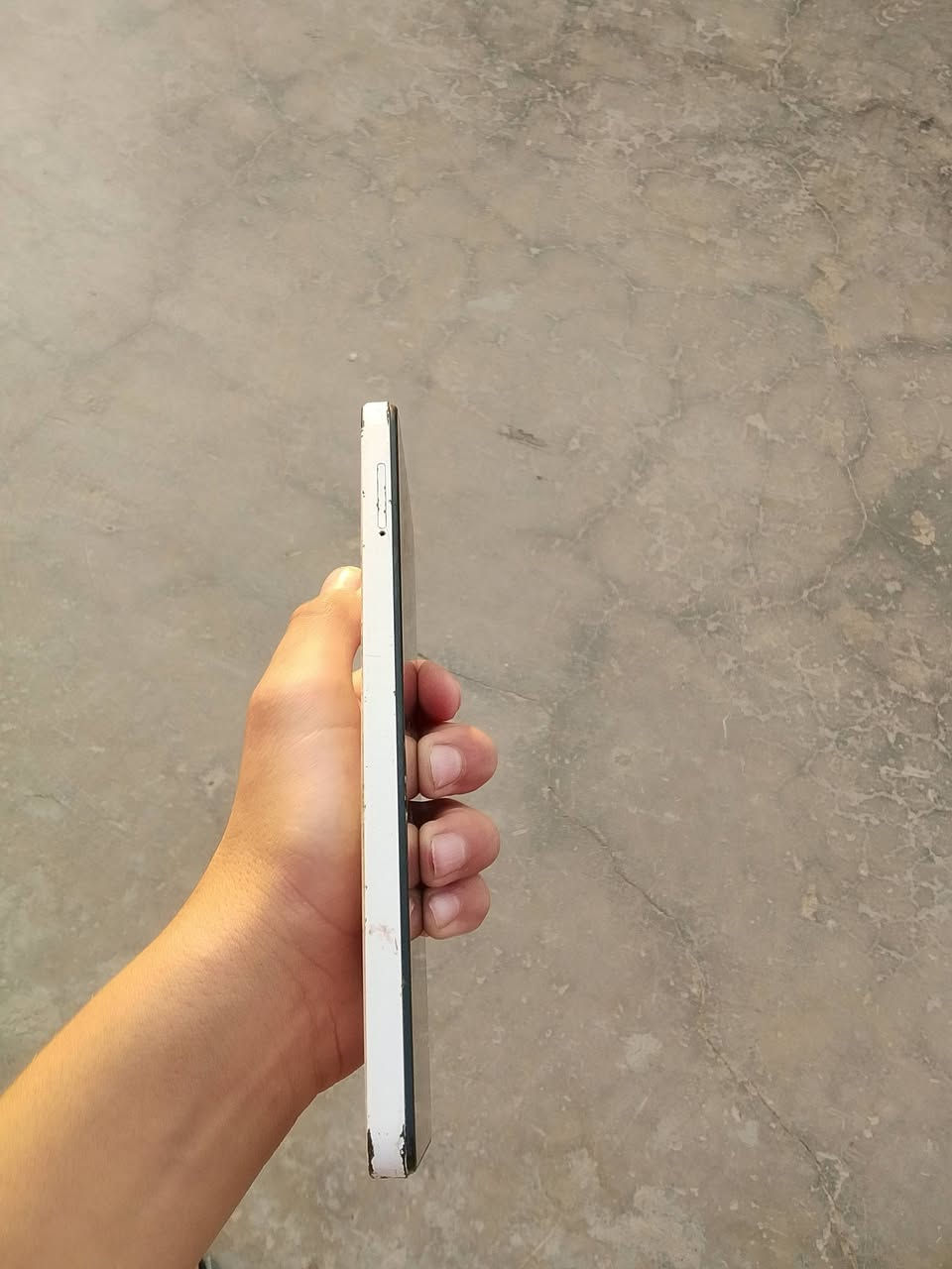 سلام عليكم عندي جهاز عندك كفر مكسور وسعر 90وبه مجال بصيط


**إذا كنت صاحب هذا الإعلان وتريد حذفه لأي سبب، رجاءا أرسل رسالة إلى الدعم الفني**