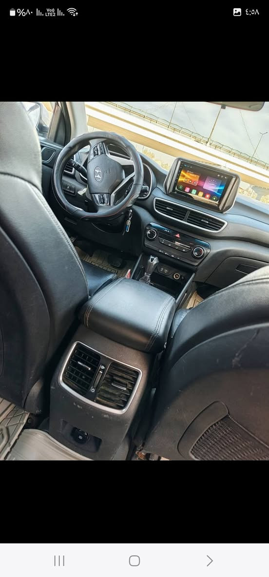 السلام عليكم 
للبيع توسان 2019 وارد كوري فقط بنيد صبغ رقم بغداد دولي 
داخل جلد السعر 160وييه مجال مكان سياره بابل حله مركز مدينه الاستفسار اكثر ***********
