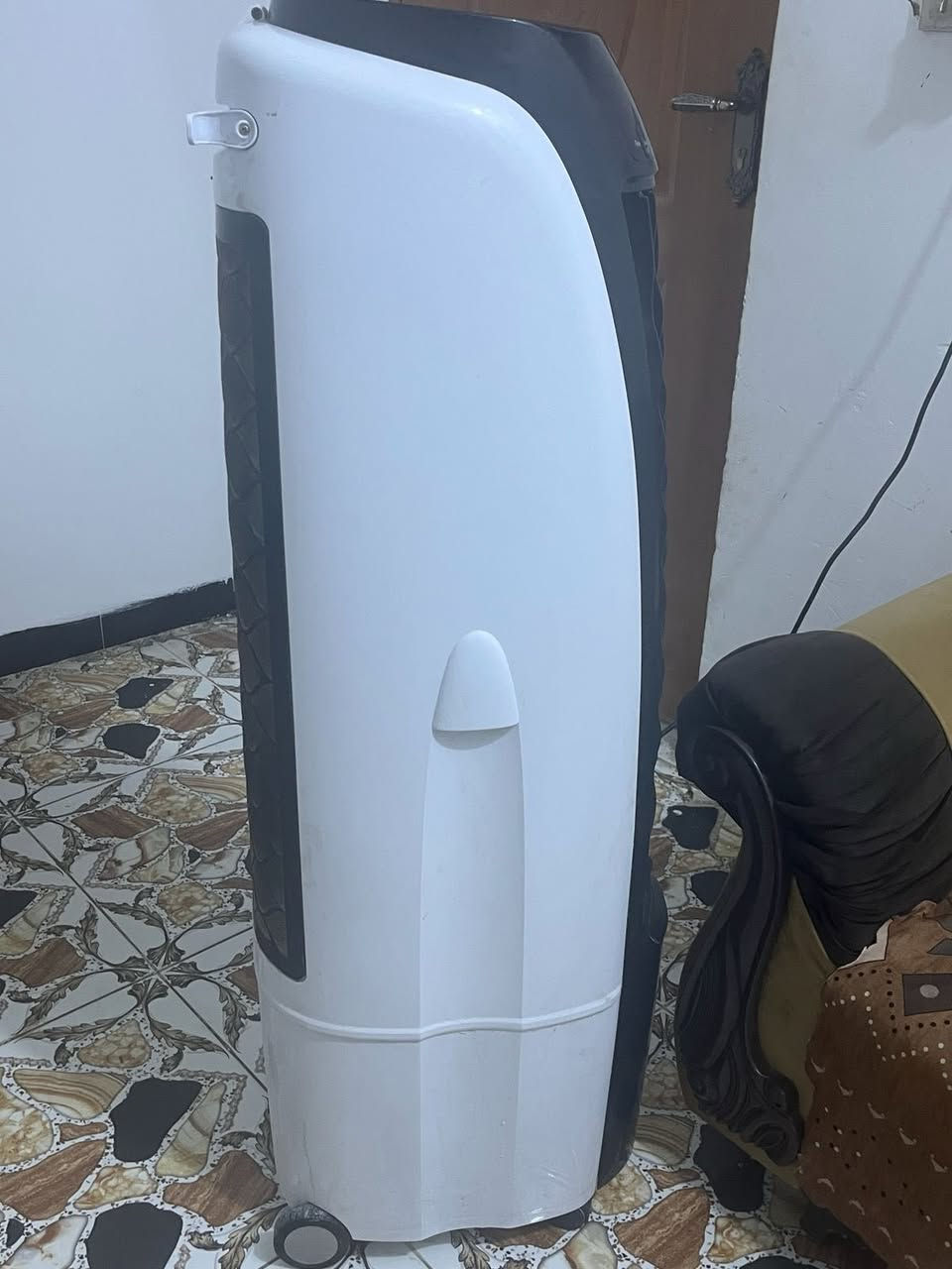 مبردة كينود نضيفة مستعملة مشتريتها ب٢٤٠اريدها ب١٧٥مكانها خاجية الموشراي ليدخل خاص وليكتب اذا ب100اجي اخذها


**إذا كنت صاحب هذا الإعلان وتريد حذفه لأي سبب، رجاءا أرسل رسالة إلى الدعم الفني**