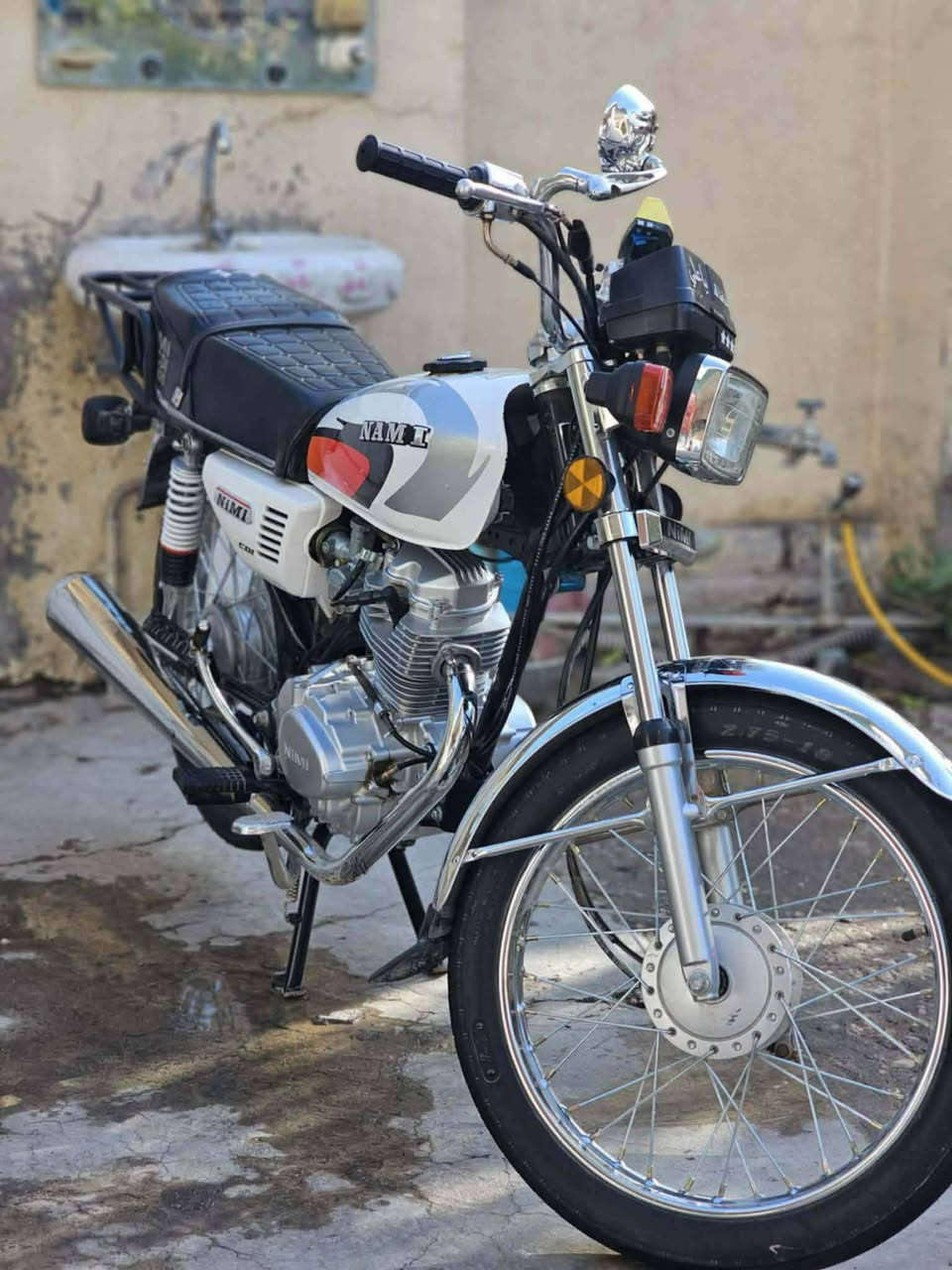 سلام عليكم نامه عدد 2 
بيضه موديل 25 طالعه ب 26
وبرتقاليه 25 طالعه ب26
دراجات كفاله عامه كل نقص مابيهن 
ثنيهن بواحد و400 وبيهن مجال قليل مو شراي لا تراسل شلع 
مكاني بابل حصوه 
مراوس بتايكر يرهم عادي 
***********
