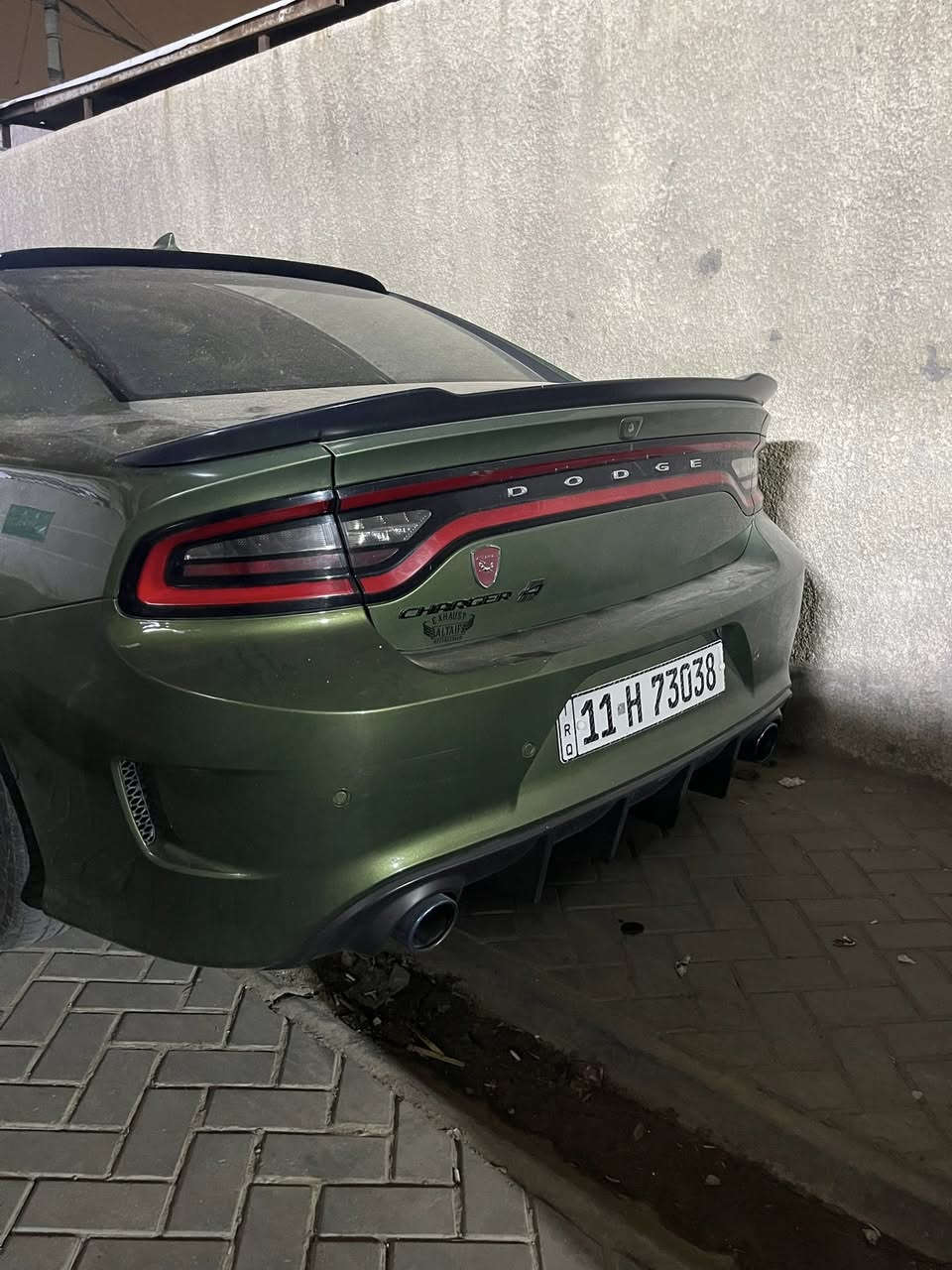 جارجـر 2019 بغداد لون زيتوني فول مواصفات وارد امريكي حادثه  جامغ فقط جهة السايق بدون ايرباك ماشيه58  ميل تراي زيرو تخم تاير بطاري جديد السيارة ع وضع الشركة كتلونات شركة سبير وكارت الشرح عالشركة رقم بغداد دولي وباسمي بدون غرامات هزه جديده سنويه لغاية 2030 يرغب تنقص مابيه من دعاميه لدعاميه رقم الشاصي مرفق الي حاب يتأكد 

المواصفات
شاشه جبيره / شفتات ستيرن / فتحه / رادار جانبي / مقاعد حضن / تدفئة بالمقاعد / نظام سبورت / سوبر تراك / بحجم لايت بروجيكتر زينون / تشغيل عن بعد / داخل كامل كاربون فاير / سنتم صوت البين / كامره دواره / ويل كب 19 بلادي / سيارة عليه نانو سيراميك اصلي / الابواب سنتم كاربون فاير / السيارة محدثه GT بالكامل وغراض التحديث موجوده

السياره كله بلاديه كلشي ملعوب بيه
سعر 195 وبيها مجال بسيط
رقم ***********
