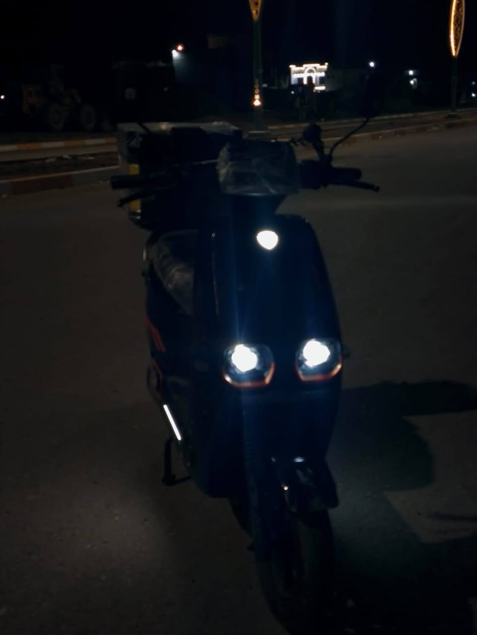 السلام عليكم للبيع درجة شحن من نوع ريان ام العيون لمعرفة السعر و بالتفاصيل و للاستفسار الاتصال على الرقم التالية  ***********
