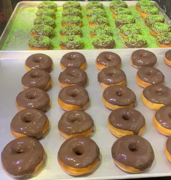 شيف معجنات درجة اولى ***********
