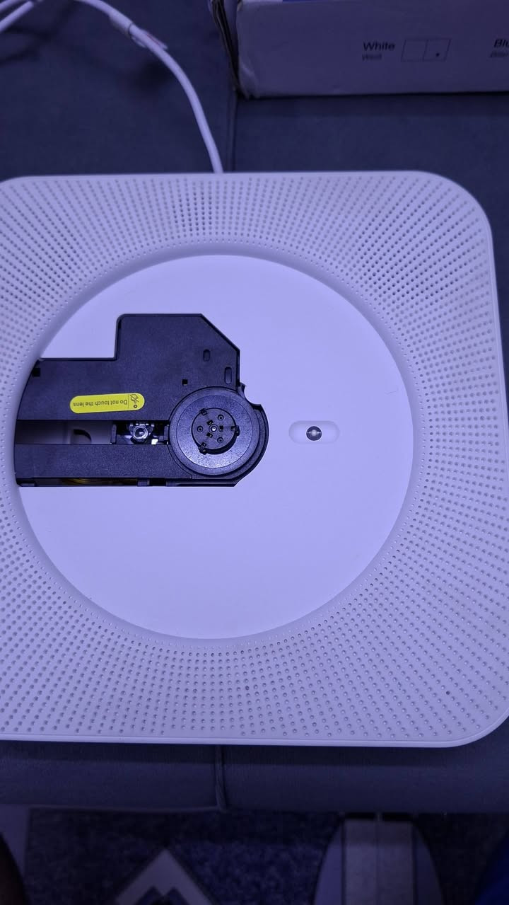 السلام عليكم بغداد البلديات الضباط للبيع جديد  جهاز قارئ اقراص
USB💾
MP3 🔊
CD 💿 
اوكس
بلوتوث
مضخم صوت مع كامل ملحقاته
7818395903 واتساب 
35 الف


**إذا كنت صاحب هذا الإعلان وتريد حذفه لأي سبب، رجاءا أرسل رسالة إلى الدعم الفني**