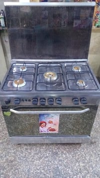 07763932537 واتساب. متواجد  طباخ نضيف فريش مصري 210
