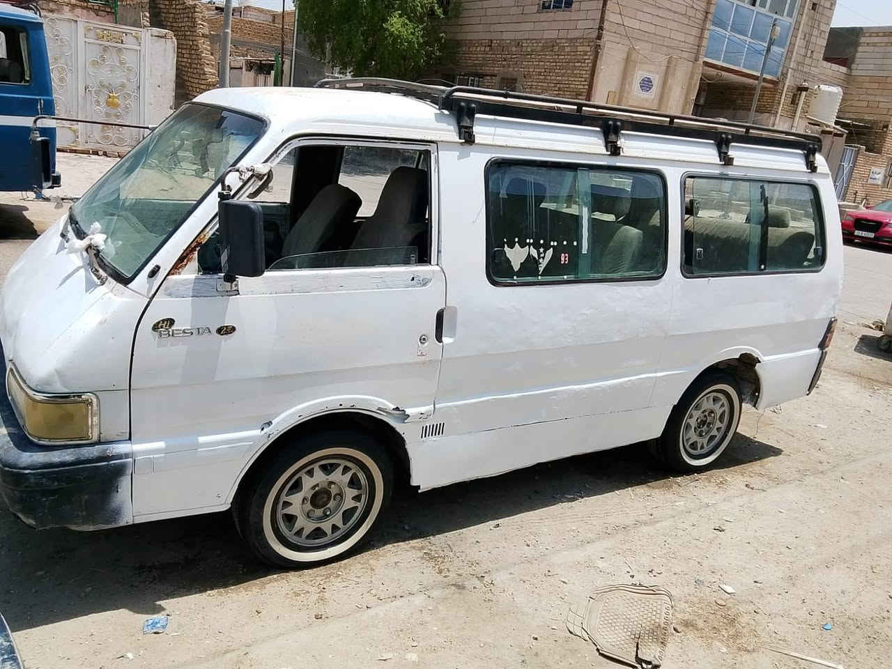 ***********
السلام عليكم كيه عبريه بسته للبيع سياره ماعوزها شي تخم تاير جديد مكينه بيها بخار قليل راعيها الشرعي رقمه ضايع ابيع بدون راعي رقم بصره الماني السعر 14وبيها مجال قليل الاستفسار
