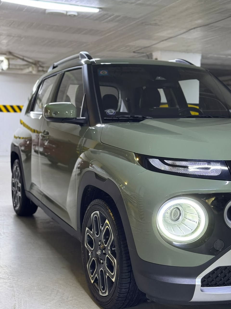 هونداي كاسبر موديل ٢٠٢٣ ماشيه ٢٤ سياره كلش جديده بيهة ربع جاملغ وداعميه مبدله نفس لون سياره فول للاخير اربع رادارات وفتحة سعره ١٢٥ ورقه وبيهة مجال بسيط مكاني بغداد الكراده رقمي ***********
