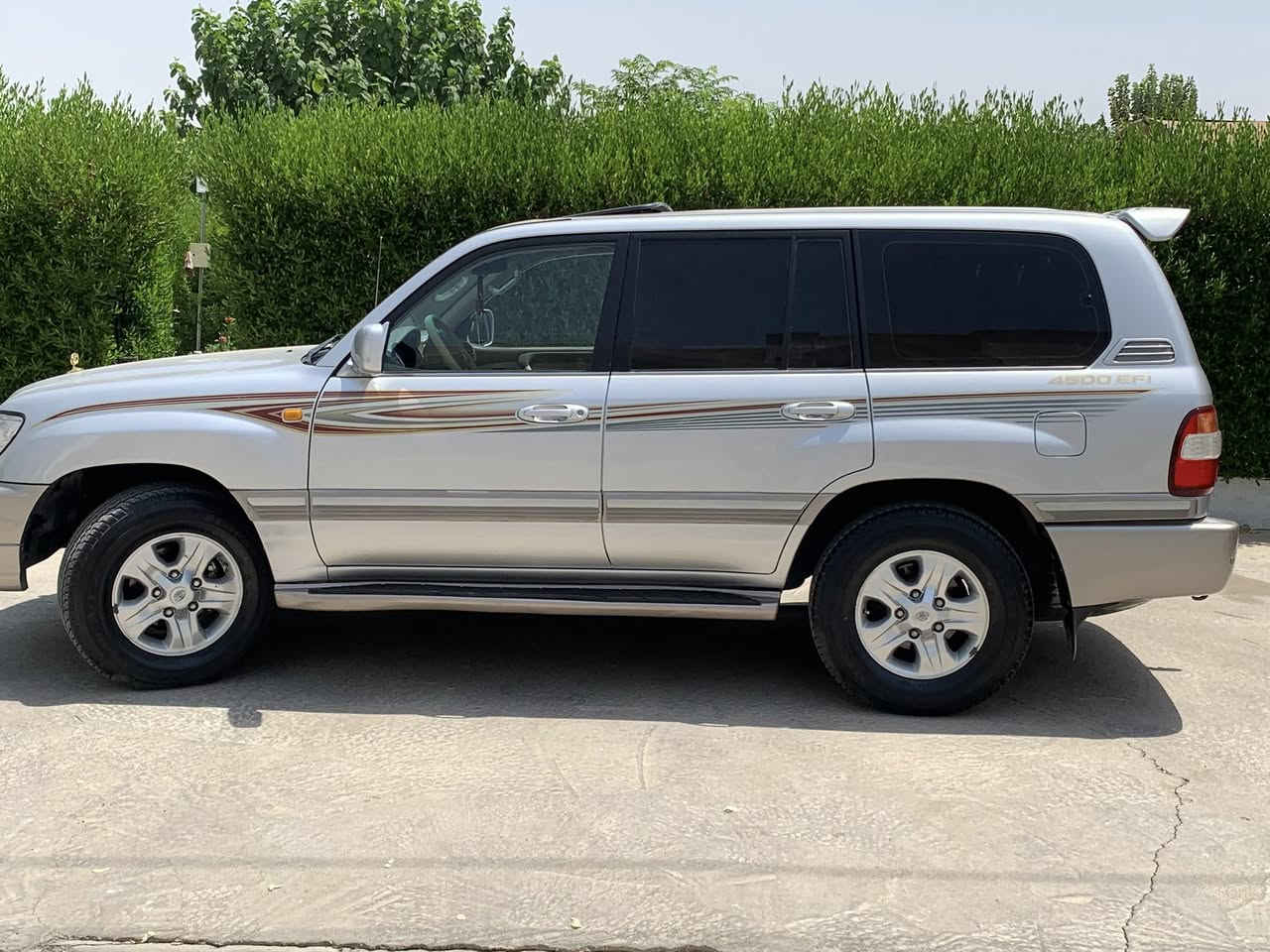 للبيع
من رخصة ادمين المحترم

لاندكروزر GXR فول للبيع 

الاول الشيء ماشاءالله تبارك الرحمن

سيارة موديل ٢٠٠٦

جملغ سكن قدام سبغ بدون داخل بعد مابي الشيء مكفول

رقم اربيل جديد بسمي سنوية الي سنة ٢٠٢٩ 

٣٠٠,٠٠٠ كم ماشية كير و محرك بشرط 

طائرات جديد ماعنده اي مصرف 

اربيل…

رقم موبايل  ***********
