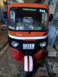 هاذ لوحش موديل ١٨ رقم وسنوية نكليزي السعر ٥و٣٥٠ محرك خير من الله فقط س...