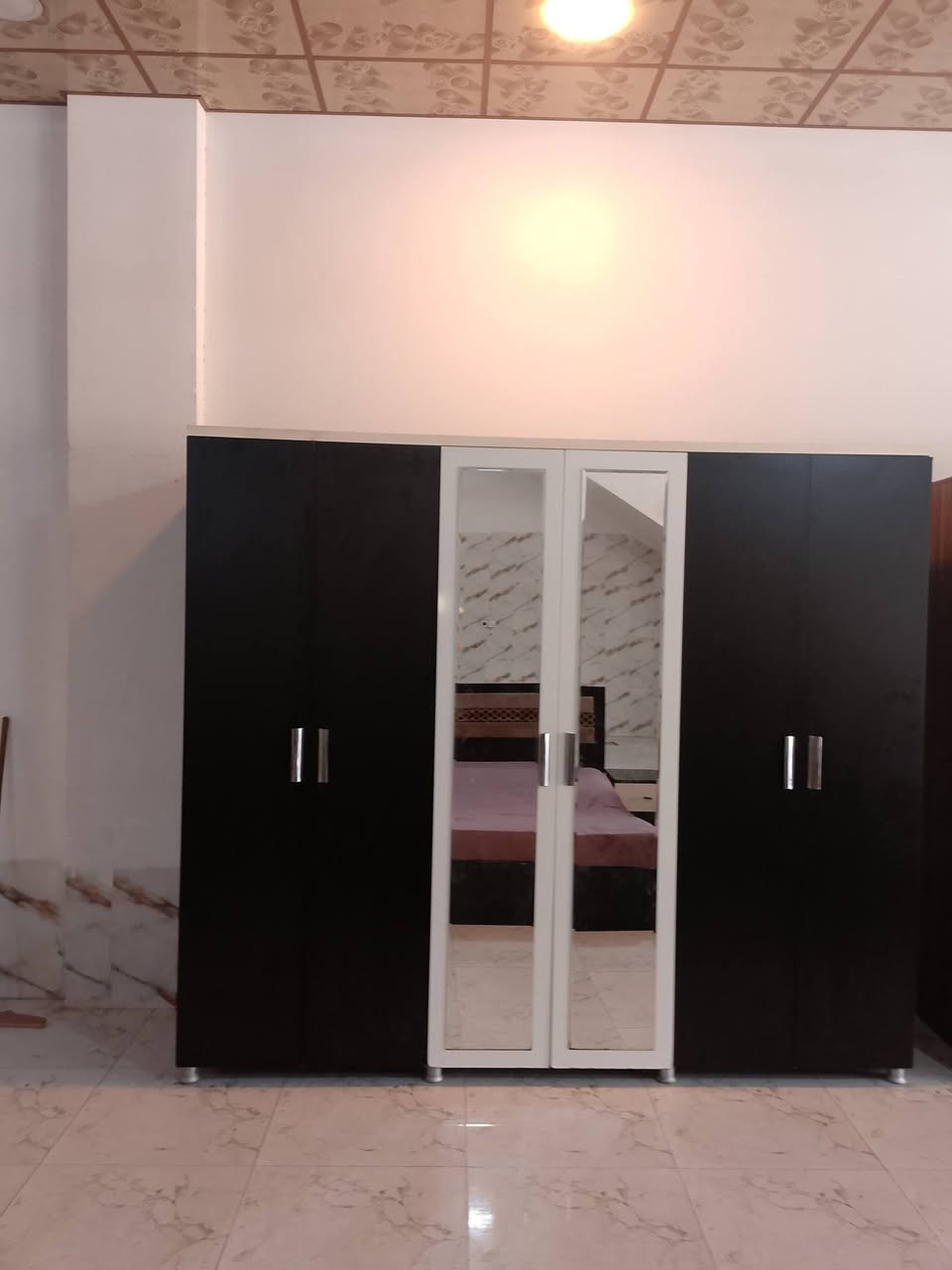 غرفه نوم تركي نضيفه 5قطع الشراي يتصل على الرقم الموجود *********** مكلف بلنشر
