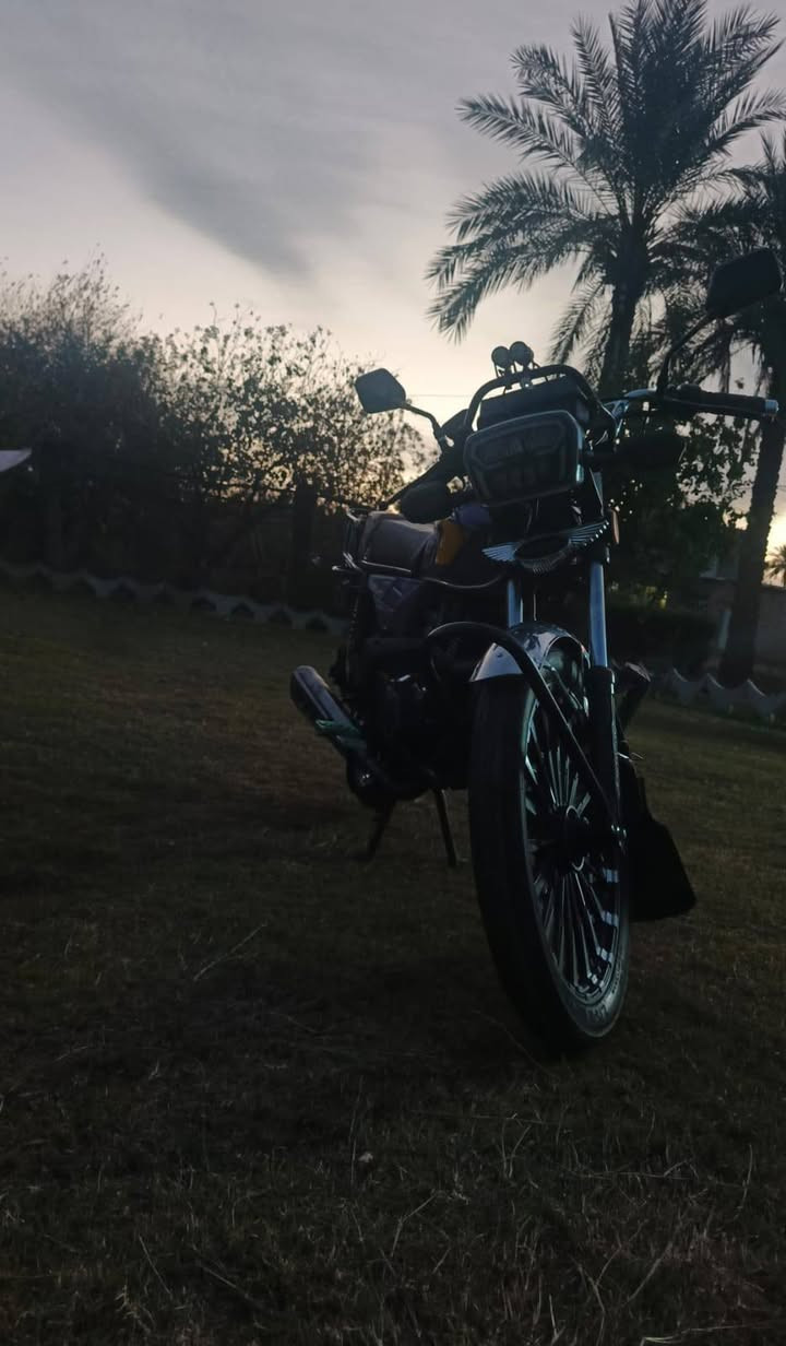 السلام عليكم
للبيع دراجه ايراني موديل2024 شكل 2025 نضافه فول  شلعه معدل رزانه نعومه دراجه حيل حلوه تجي وشوف ابعينك أحله من الصوره مكان الصقلاوية للاستفسار اكثر اتصل ***********
***********
متواجد خاص
