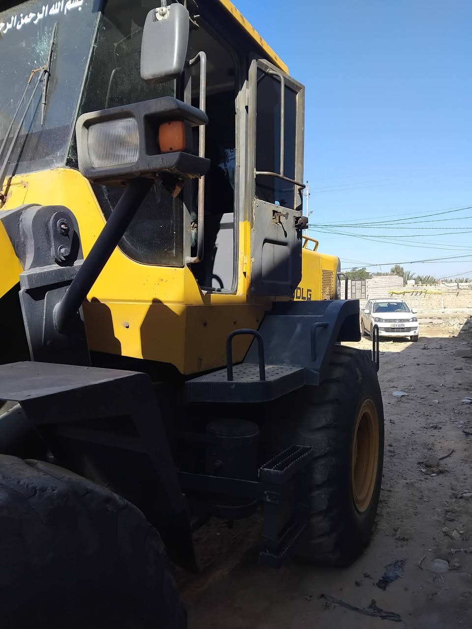 السلام عليكم للبيع شفل صيني حجم ٤٦موديل موديل ٢٠١٤ منفيس ل ج مكان المكينه واسط قضاء يالاتصال على الرقم ***********غير متواجد على الفيس
