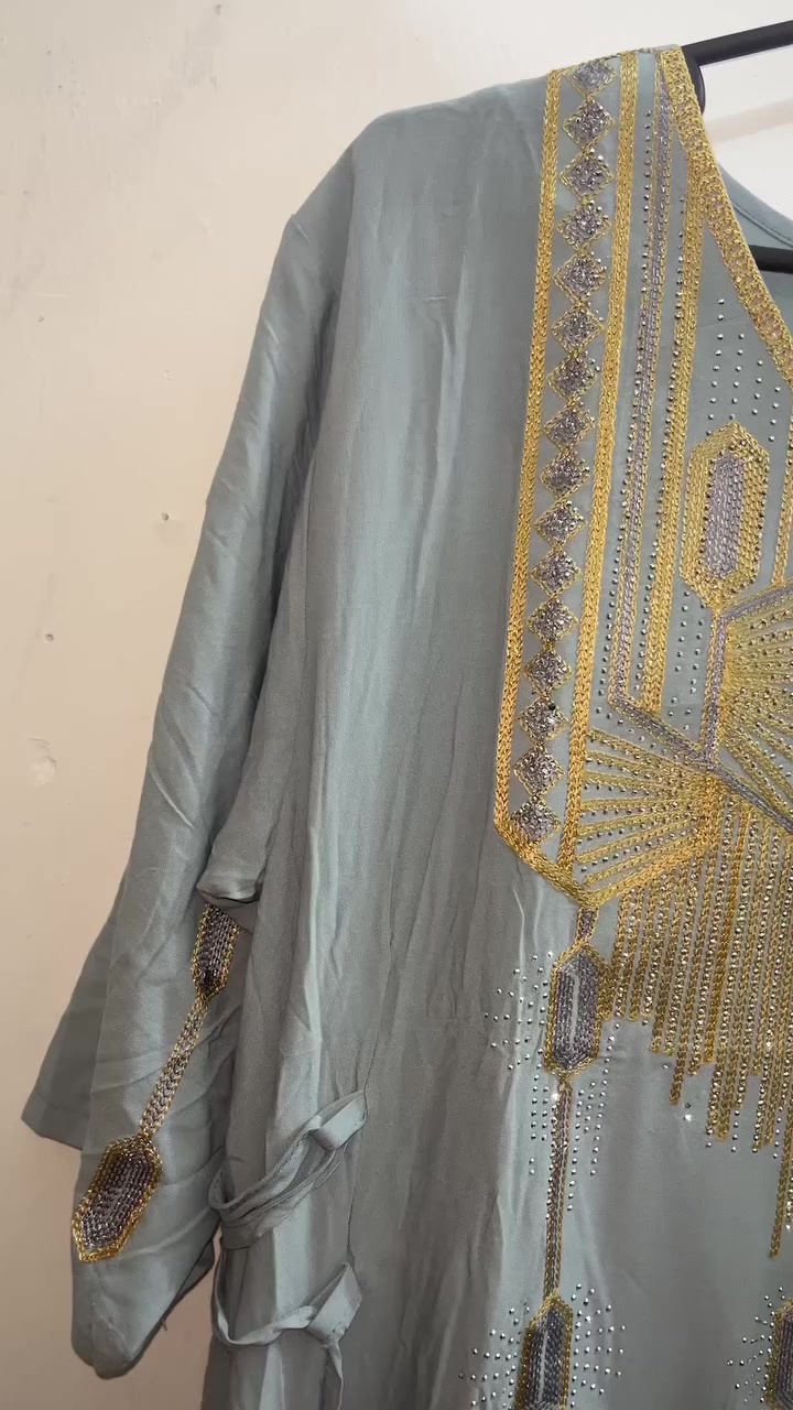 سلام عليكم بنوتات عندي هاذ لمخور بعده بليبل اريده ب15وي توصيل لكل لمحافضات


**إذا كنت صاحب هذا الإعلان وتريد حذفه لأي سبب، رجاءا أرسل رسالة إلى الدعم الفني**