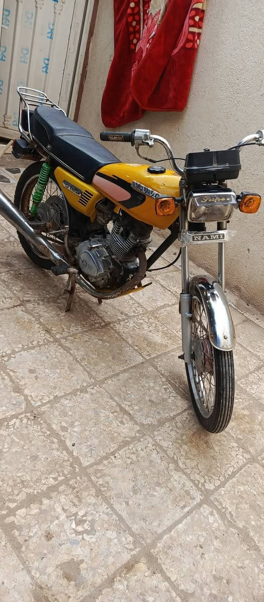 سلام عليكم دراجه نامه ادوات لبيع السعر 325 وبيها مجال بني منصور ***********
