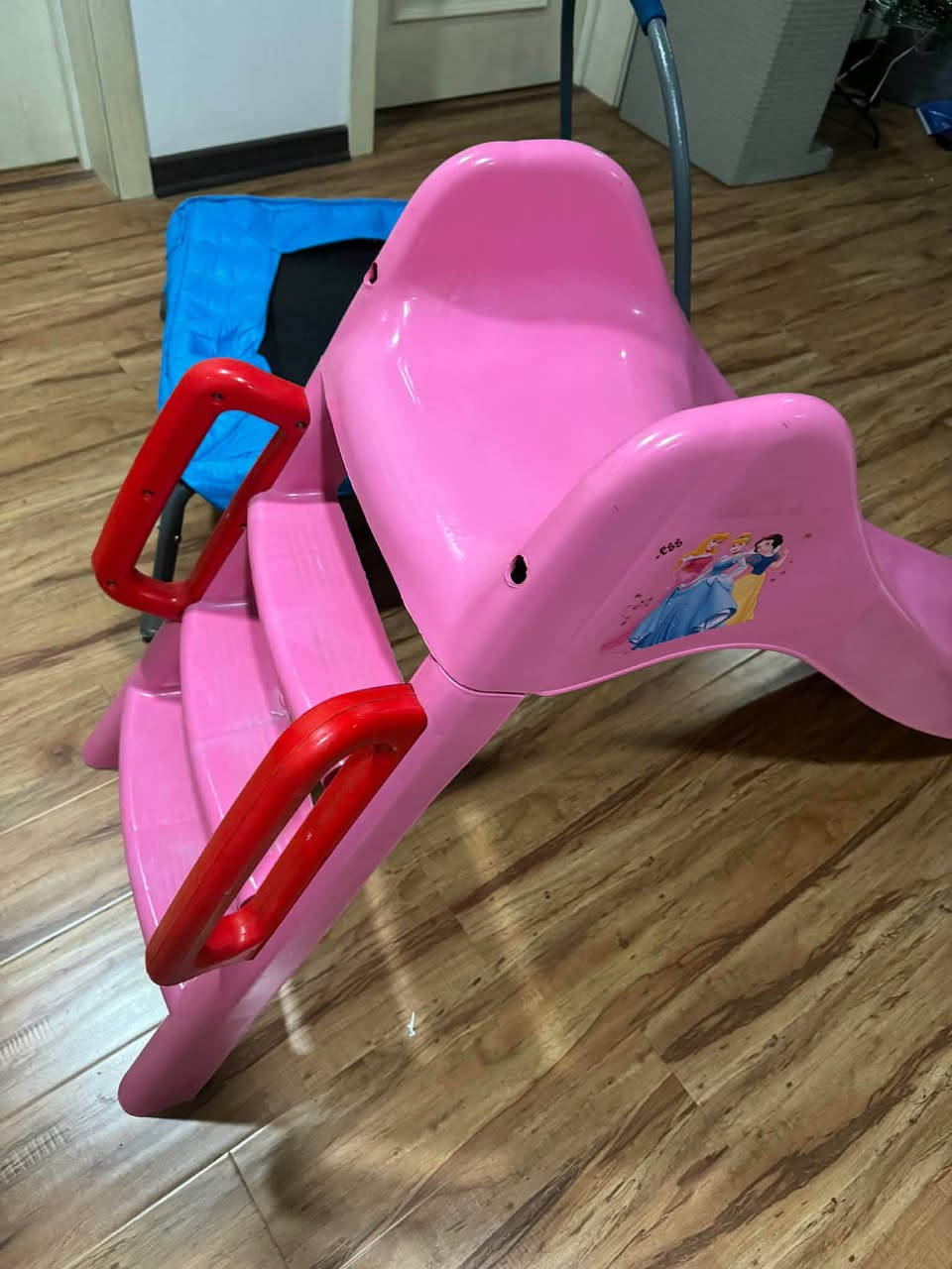 ‎جەمپین و خلیسکینەی منال بۆ فرۆشتن جەمپینەکە ٢٠ خلیسکینەکە ١٥ لە سلیمانی‎ السليمانية, العراق


**إذا كنت صاحب هذا الإعلان وتريد حذفه لأي سبب، رجاءا أرسل رسالة إلى الدعم الفني**