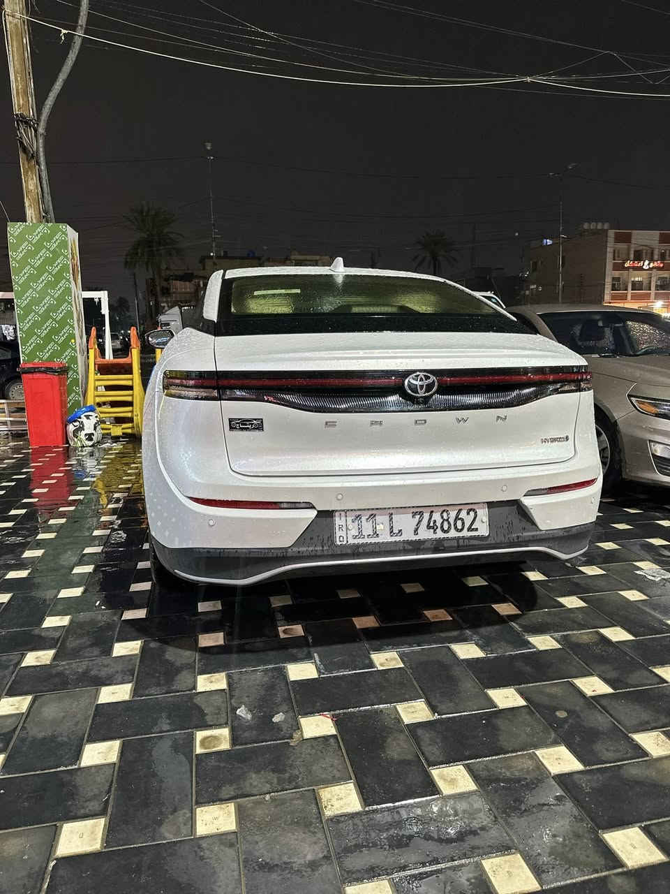 سلام عليكم
كراون ♛هايبرد ⚡️
مديل :2023
لون :ابيض 
عداد مسافه : 35,000km
سياره خليجي كفاله عامه 🔴
مكاني بغداد -الشعب -حي الجزائر 
السياره بااسمي 
 
السعر : 330 $ وبيها مجال 

‏‭٠٧٧٣ ٥٦٩ ٥٦٥٠‬
