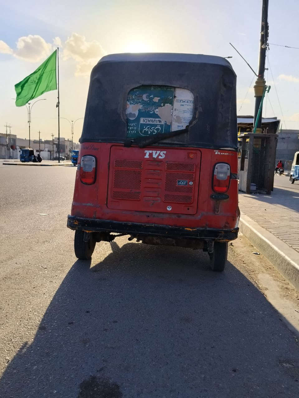 سلام عليكم تكتك البيع TVSمديل٢٠١٨التكتك حلوه العنوان حي الحسين 
رقم ‪0772 923 1087‬
