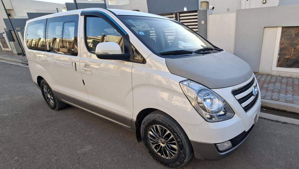 🚐 للبيع: هيونداي ستاريكس 2018 🚐 📞 للاتصال: *********** 
🔹 الموديل: 2018
🔹 العداد: 100 ألف كم
🔹 المحرك: مفتوح مكفول
🔹 الحالة: ممتازة جداً
🔹 اللون: أبيض
🔹 الرقم: بغداد
🔹 المكان: الأنبار – الفلوجة
🔹 السعر: 240 ورقة
✅ استخدام عائلي
✅ مكيف ممتاز
✅ جير ومحرك وشاصي نظيف
✅ بدون حوادث أو صبغ
📞 للاتصال: ***********
