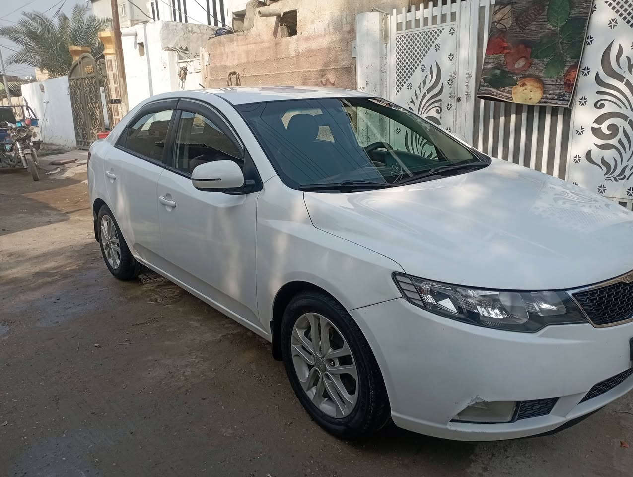 السلام عليكم البيع سيراتو موديل 2011رقم جديد بسمي السياره جاهزه خير من الله لسعر 112 وبيه مجال مكان السياره بابل،،  ***********
