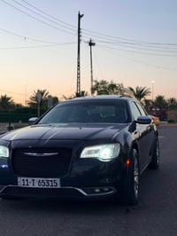 كرايسلر c300 AWD 2017 فول الفول   بانوراما   بردة خلفية  كشنات تدفئة +...