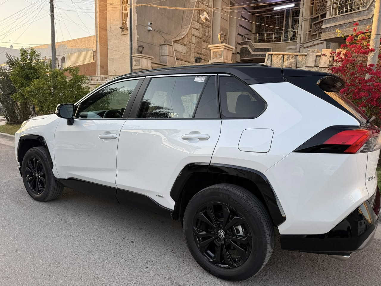 راف فور 
موديل 2024
الفئهxse 
 هايبرد 
سياره دخول. جديد. 
رقم اربيل . 
بدون حادث سياره كلين 
مكاني بغداد المنصور 
السعر 32500الف دولار 
  

مكاني. بغداد المنصور 
. 
فول مواصفات واحد على واحد 
الي. يحب.  يتصل. 
***********
***********
